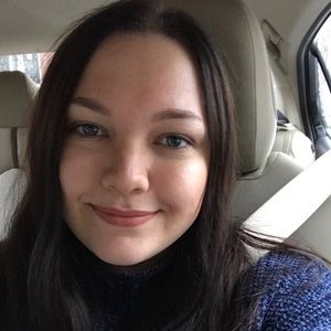 Meet your Posher, Andrea